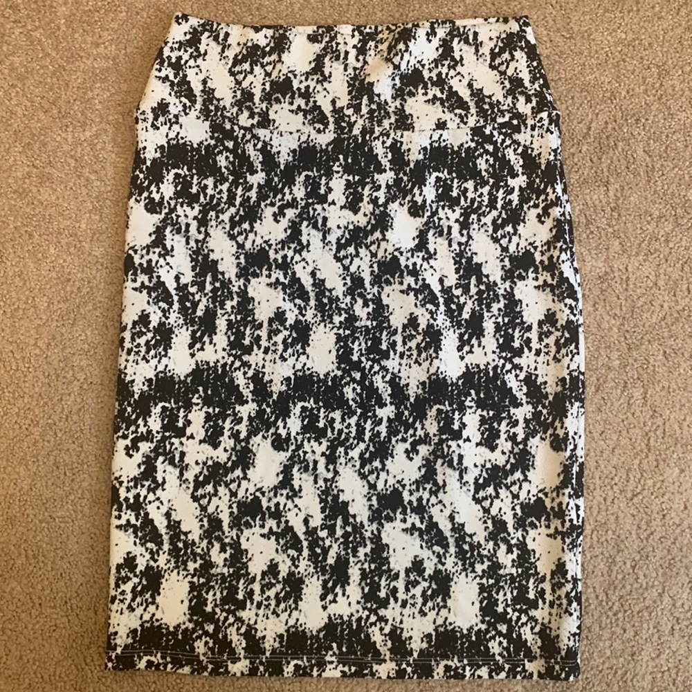 LuLaRoe Cassie Skirt Size S